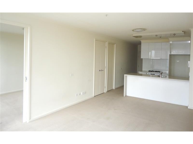 REF 22858/63 Whiteman Street, Southbank VIC 3006