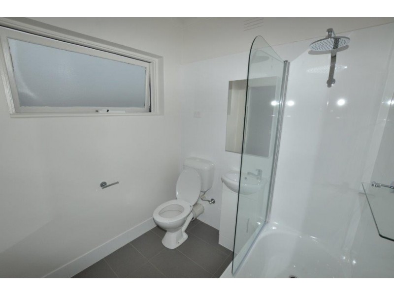 10/96 Glenlyon Road, Brunswick East VIC 3057