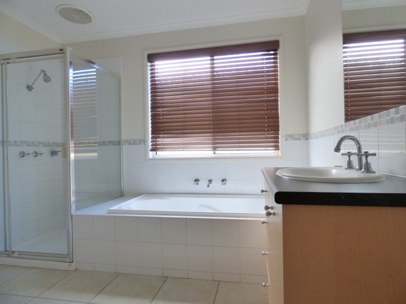 19 Eldridge Court, Point Cook VIC 3030