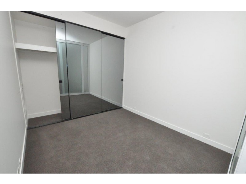 1911/155 Franklin Street, Melbourne VIC 3000