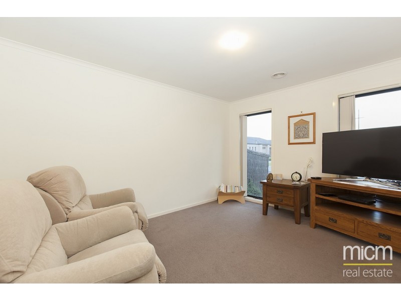 55 Peppertree Drive, Point Cook VIC 3030