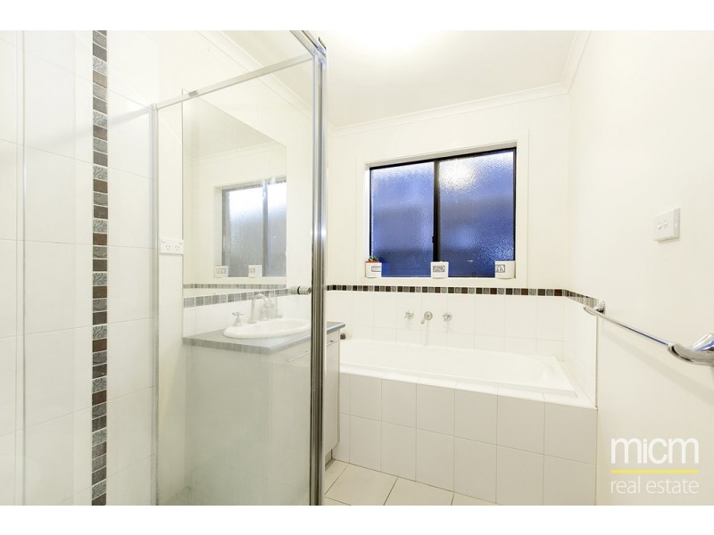 55 Peppertree Drive, Point Cook VIC 3030