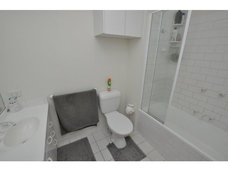 REF 22870/416 St Kilda Road, Melbourne VIC 3004