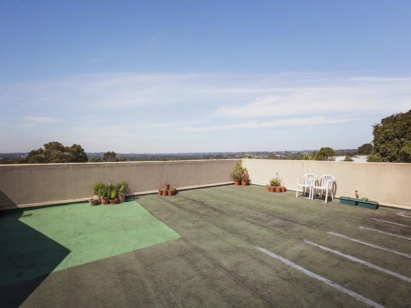 72 Wiltshire Drive, Kew VIC 3101