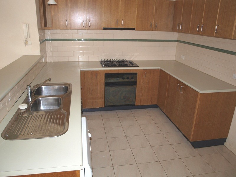 REF 22896/102 Wells Street, Southbank VIC 3006