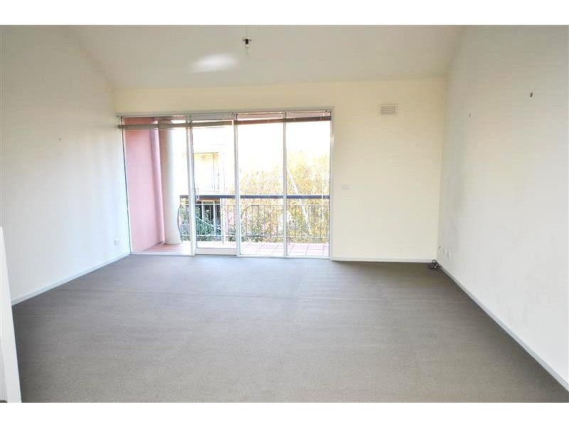 REF 22912/88 Wells Street, Southbank VIC 3006