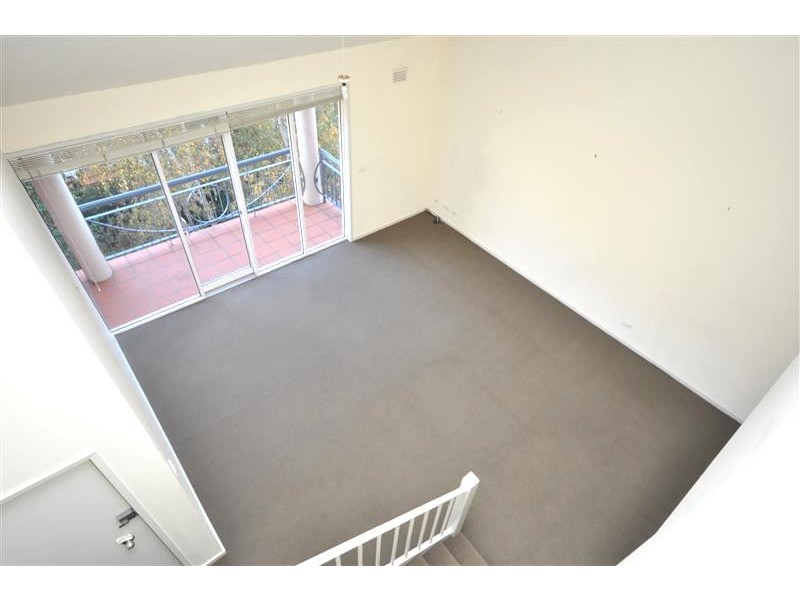 REF 22912/88 Wells Street, Southbank VIC 3006