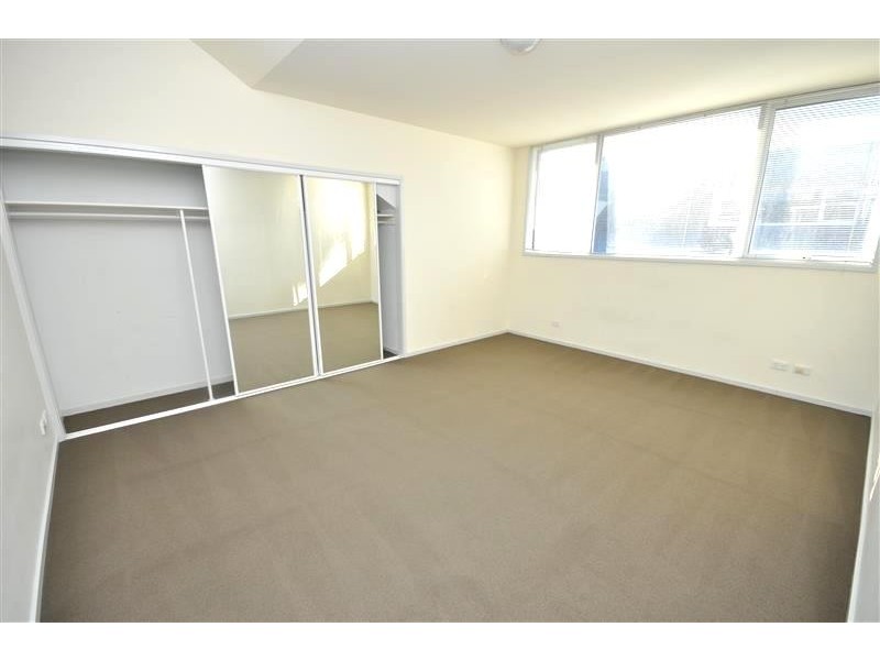 REF 22912/88 Wells Street, Southbank VIC 3006