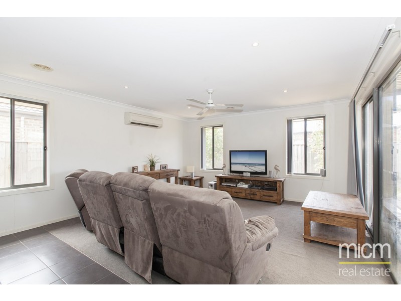 10 Crissa Street, Tarneit VIC 3029