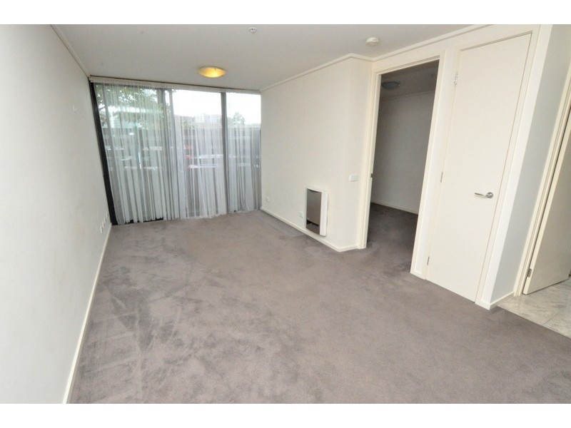 REF 22914/100 Kavanagh Street, Southbank VIC 3006