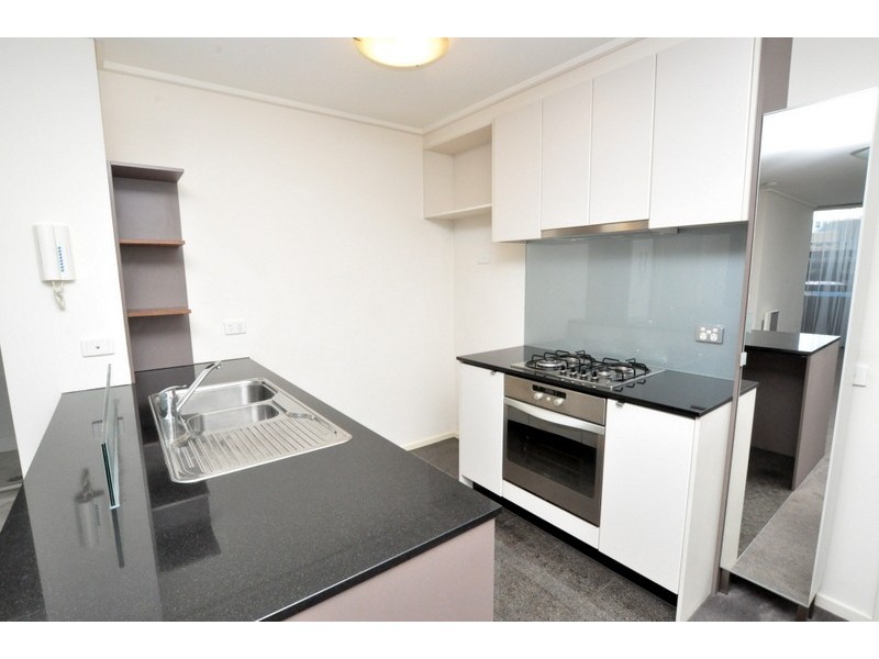 REF 22914/100 Kavanagh Street, Southbank VIC 3006