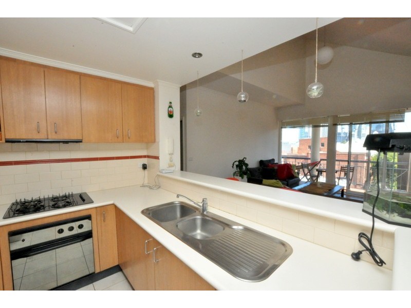 REF 32856/88 Wells Street, Southbank VIC 3006