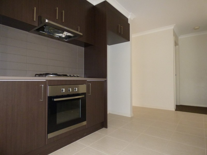 33 Arrowgrass Drive, Point Cook VIC 3030