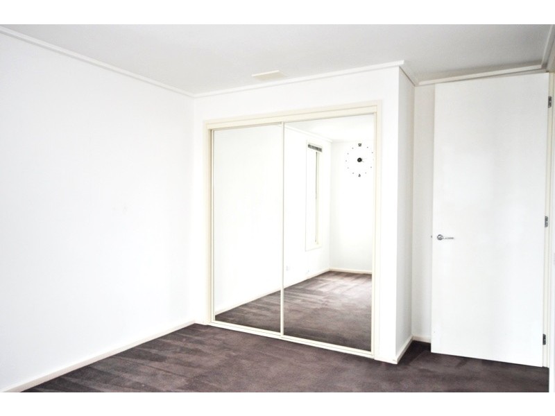 REF 22924/163 City Road, Southbank VIC 3006