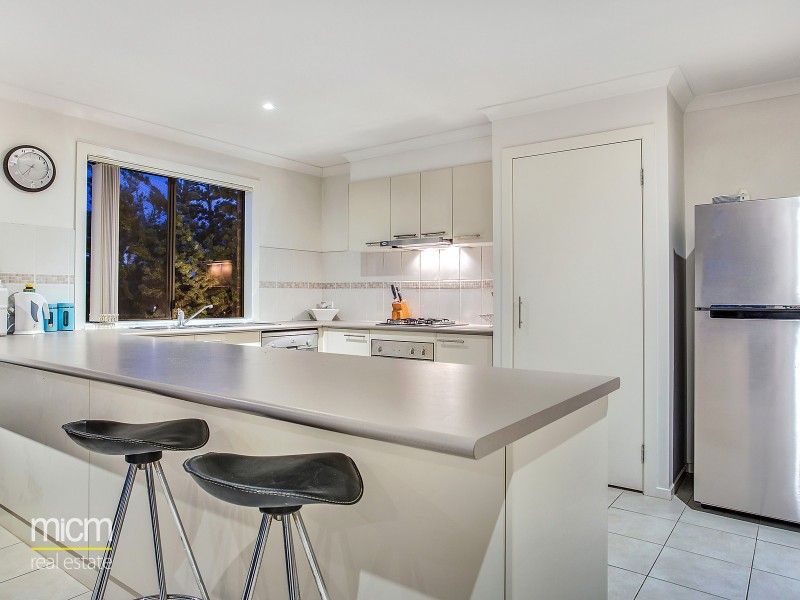 94 Tom Roberts Parade, Point Cook VIC 3030