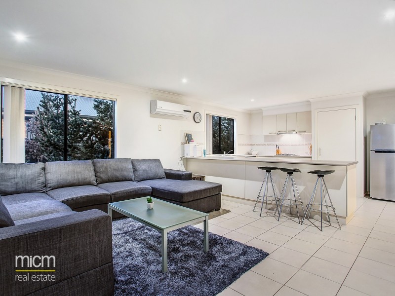 94 Tom Roberts Parade, Point Cook VIC 3030