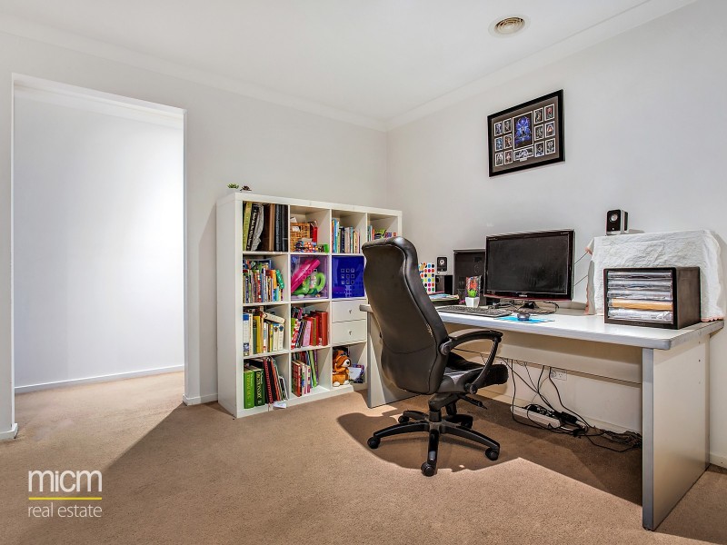 94 Tom Roberts Parade, Point Cook VIC 3030