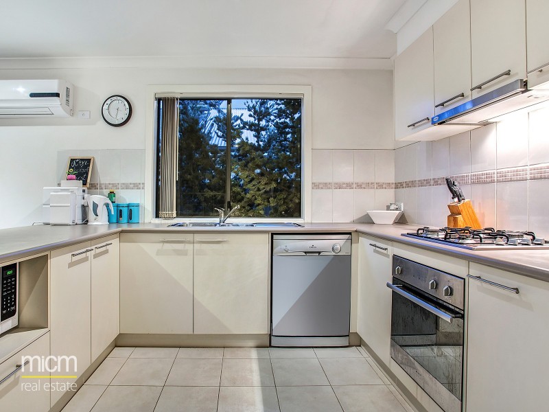 94 Tom Roberts Parade, Point Cook VIC 3030