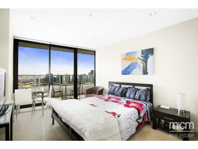2508/100 Harbour Esplanade, Docklands VIC 3008