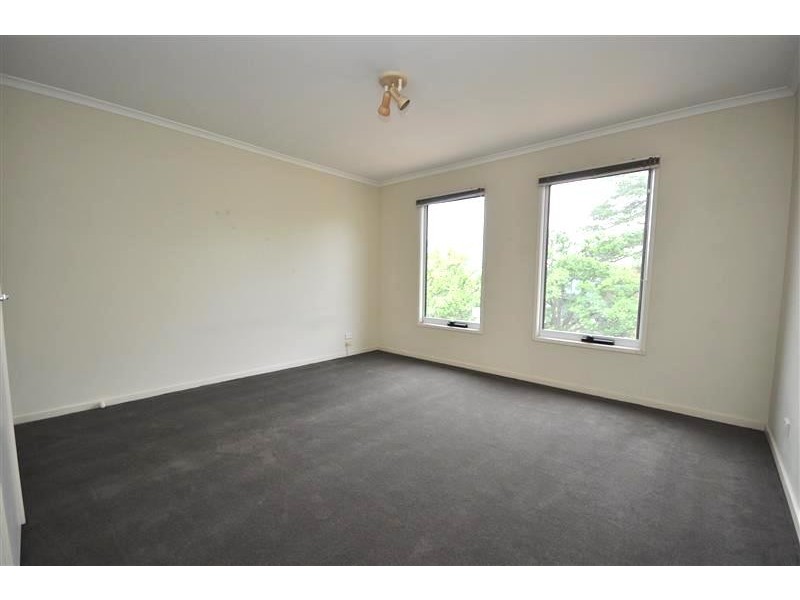 235 Wiltshire Drive, Kew VIC 3101