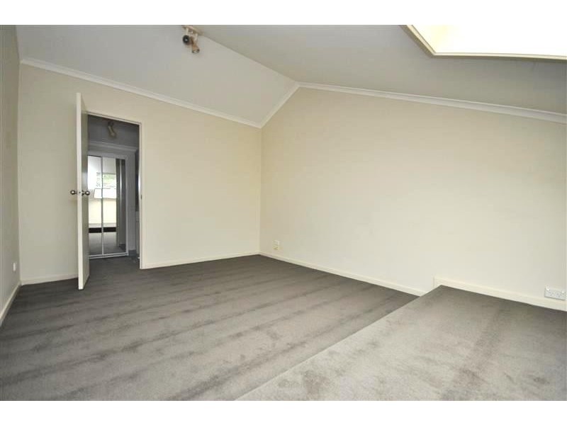 235 Wiltshire Drive, Kew VIC 3101