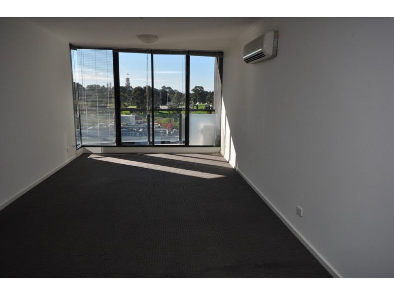 REF 22936/148 Wells Street, South Melbourne VIC 3205