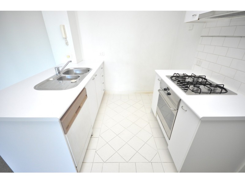 REF 22940/69 Dorcas Street, South Melbourne VIC 3205