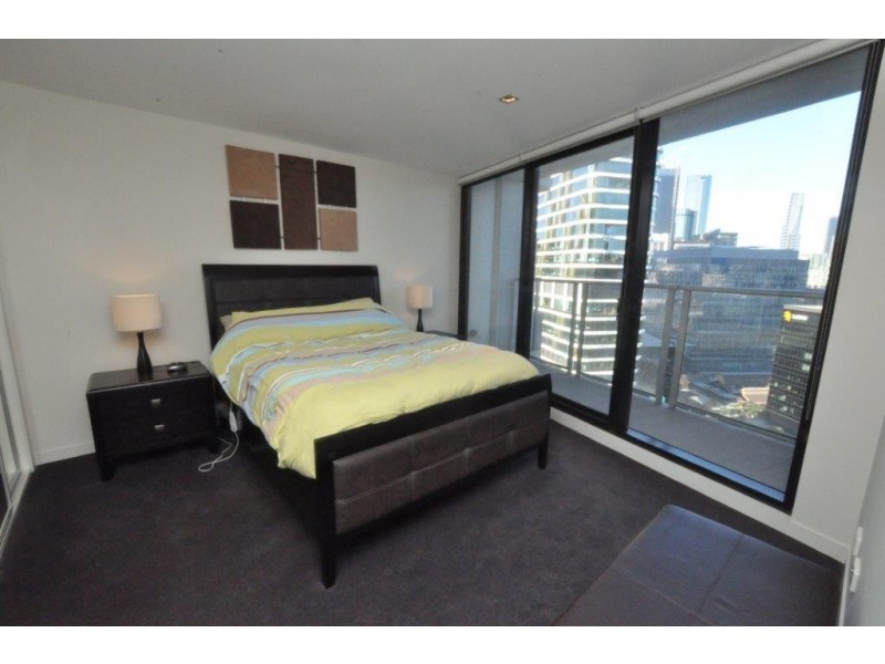2104/100 Harbour Esplanade, Docklands VIC 3008