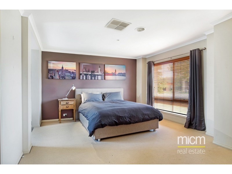 105 The Strand, Point Cook VIC 3030
