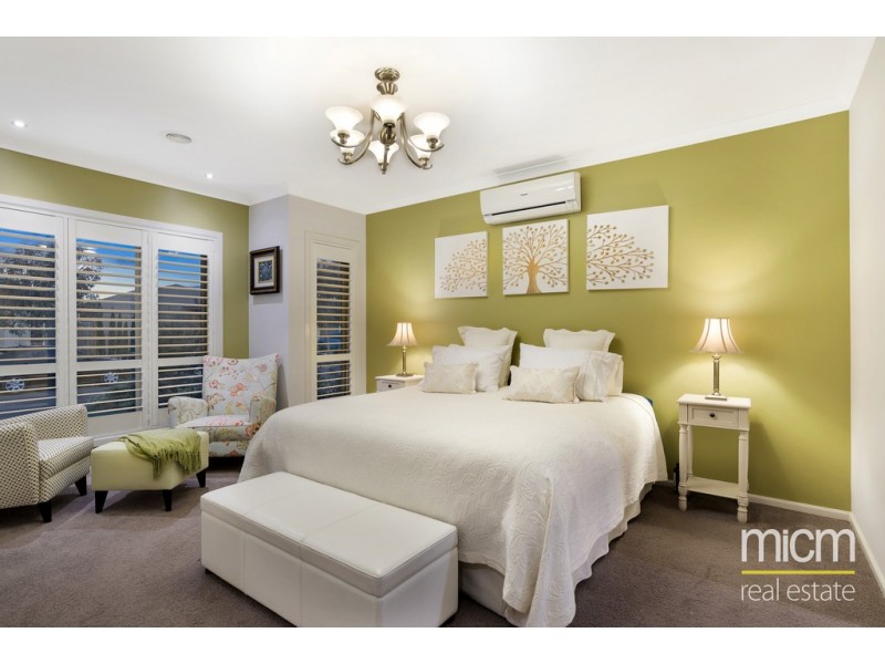 12 Geraldton Road, Point Cook VIC 3030