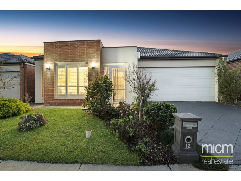 12 Geraldton Road, Point Cook VIC 3030