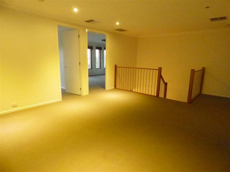 16A Ashcroft Avenue, Williams Landing VIC 3027