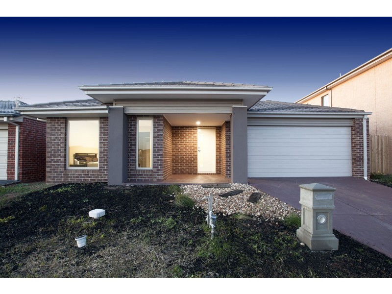 15 Manna Way, Point Cook VIC 3030