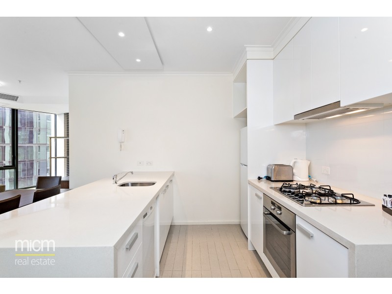 2102/63 Whiteman Street, Southbank VIC 3006