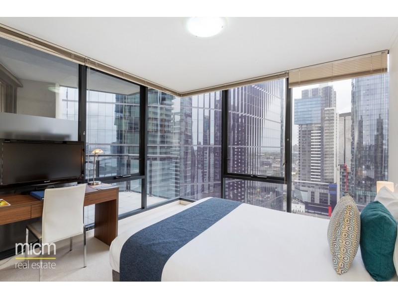 2102/63 Whiteman Street, Southbank VIC 3006