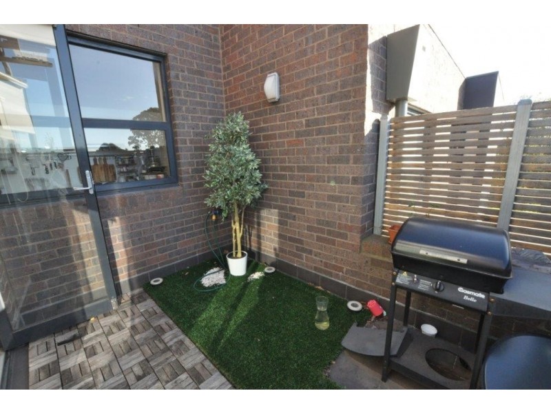 9/507 Dandenong Road, Armadale VIC 3143