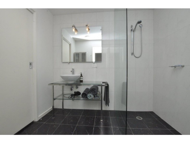 1403/68 La Trobe Street, Melbourne VIC 3000