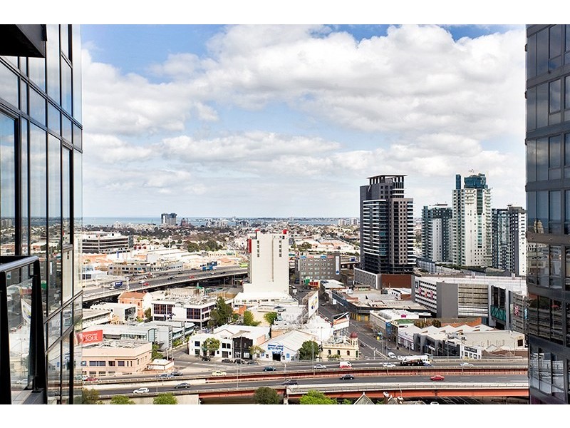 REF 22974/100 Kavanagh Street, Southbank VIC 3006