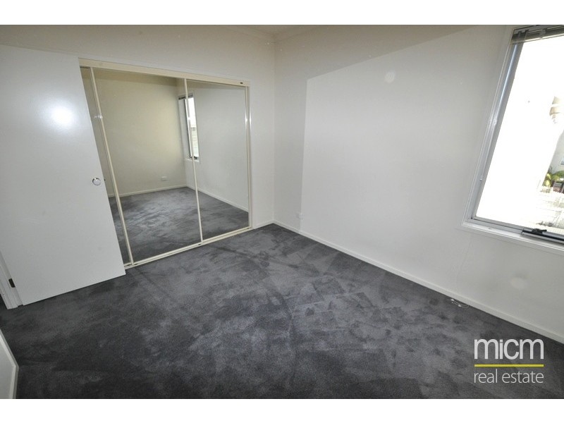 27/16 Courtney Street, North Melbourne VIC 3051