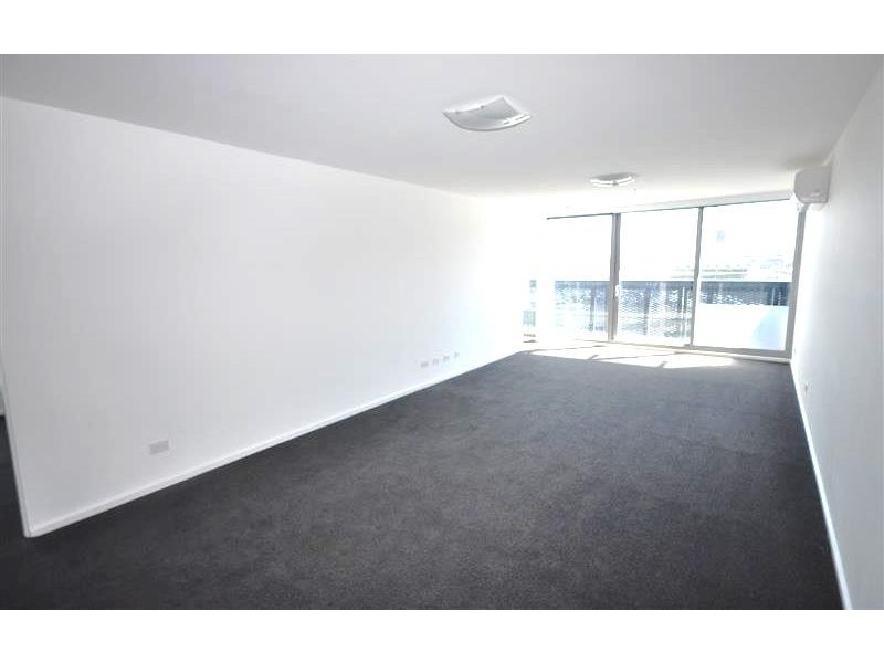 REF 38001/241 City Road, Southbank VIC 3006