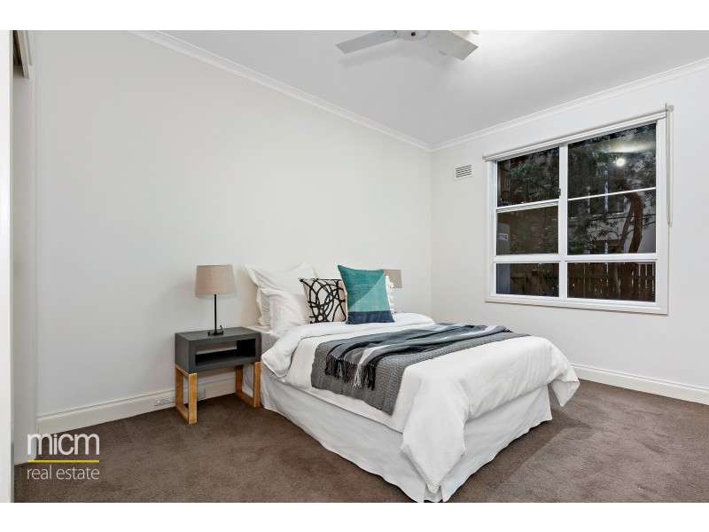 2/56 Leicester Street, Carlton VIC 3053