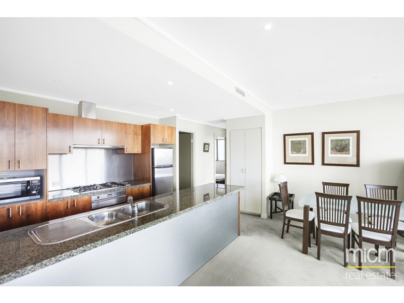 REF 22981/14 Kavanagh Street, Southbank VIC 3006