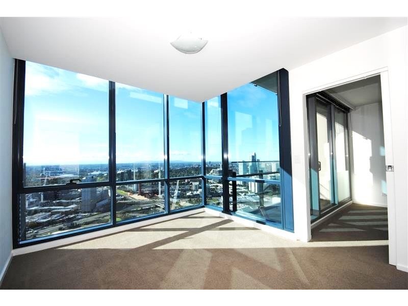 REF 32684/241 City Road, Southbank VIC 3006