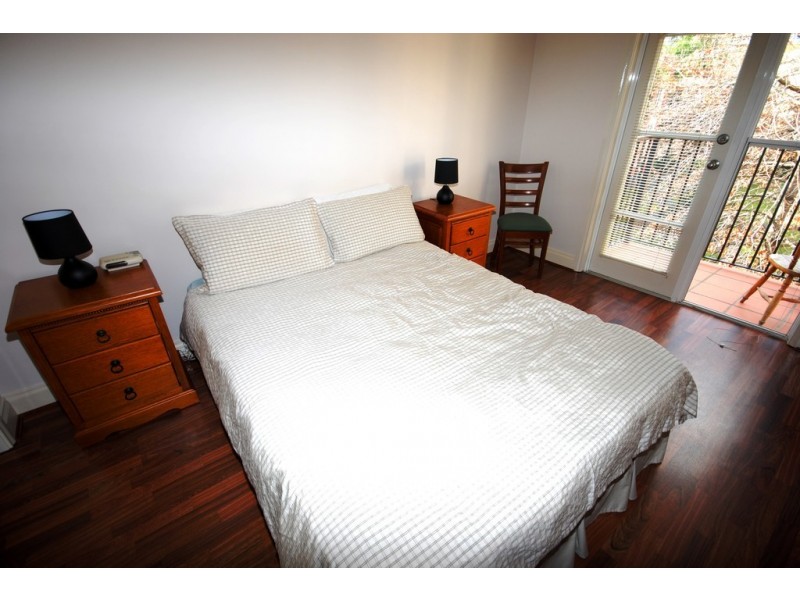 REF 32888/50 Leicester Street, Carlton VIC 3053