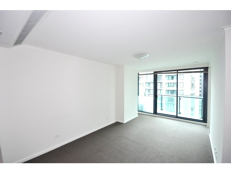 REF 22988/180 City Road, Southbank VIC 3006