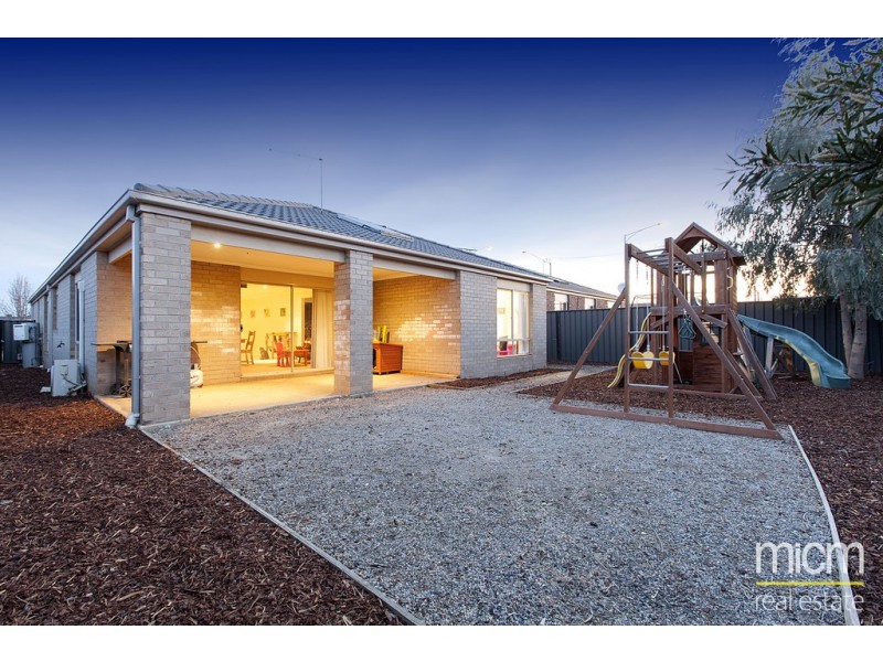 24 Baratta Road, Tarneit VIC 3029