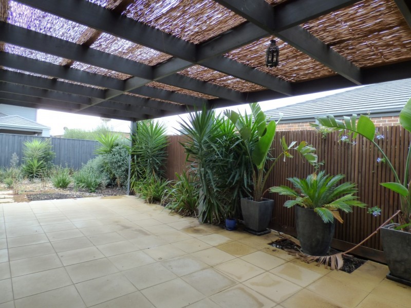 14 Cresswell Avenue, Williams Landing VIC 3027