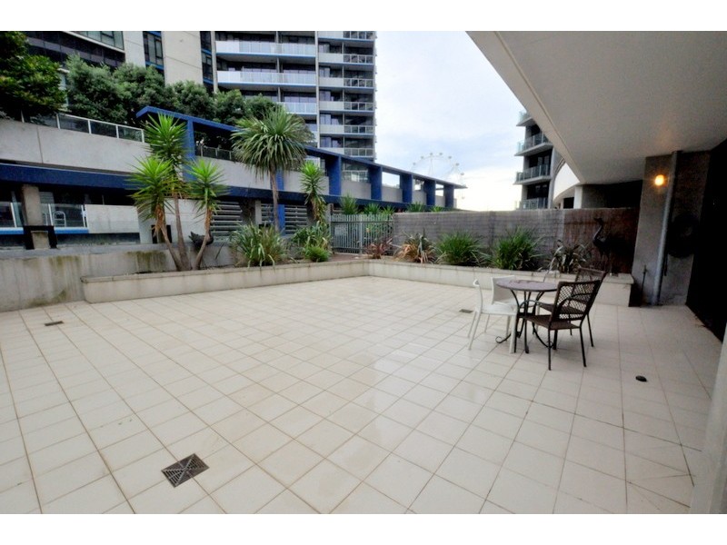 414/15 Caravel Lane, Docklands VIC 3008