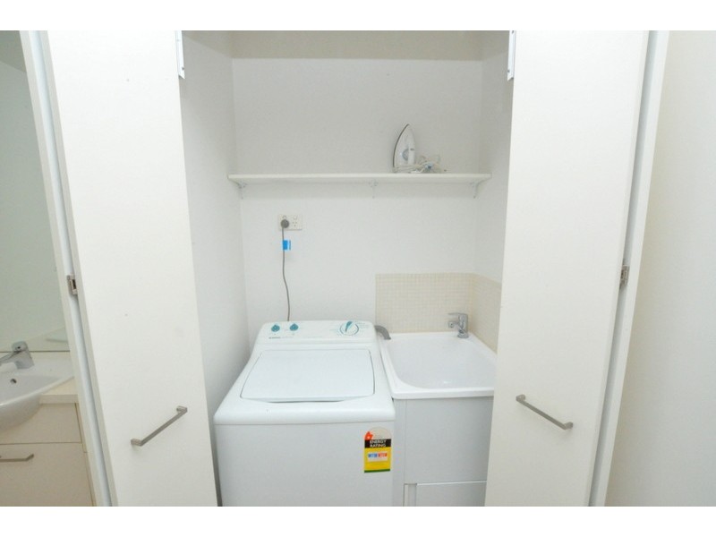 414/15 Caravel Lane, Docklands VIC 3008