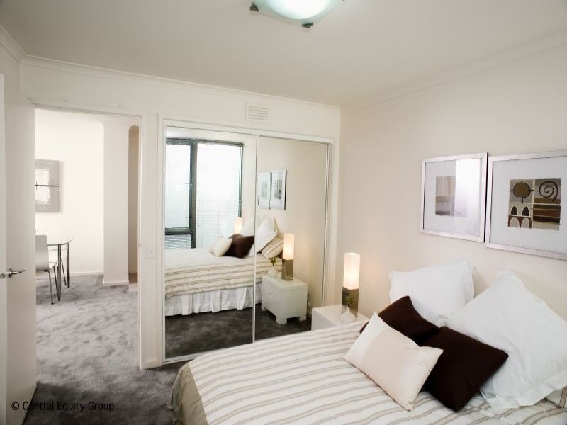 118 Dudley Street, Melbourne VIC 3000